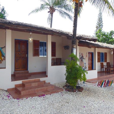 Hotel Kasa Afrikana Bubaque Exterior photo
